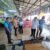 ลงพื้นที่ตลาดสดเทศบาลตำบลพังโคน เพื่อสำรวจแก้ไขรางท่อน้ำ และรับฟังปัญหา